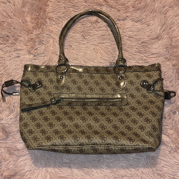 Guess tote - Picture 6 of 6